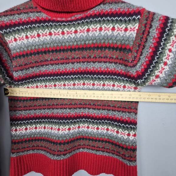 Vintage Old Navy Wool Cropped Turtleneck Sweater Cozy Red Womens Size M - Picture 8 of 10